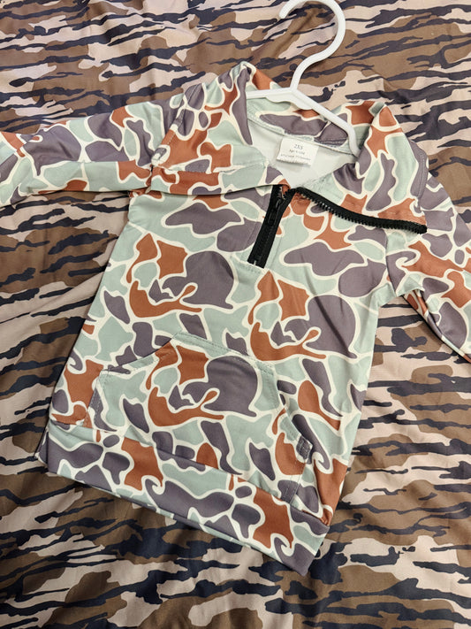 Camo Pullover